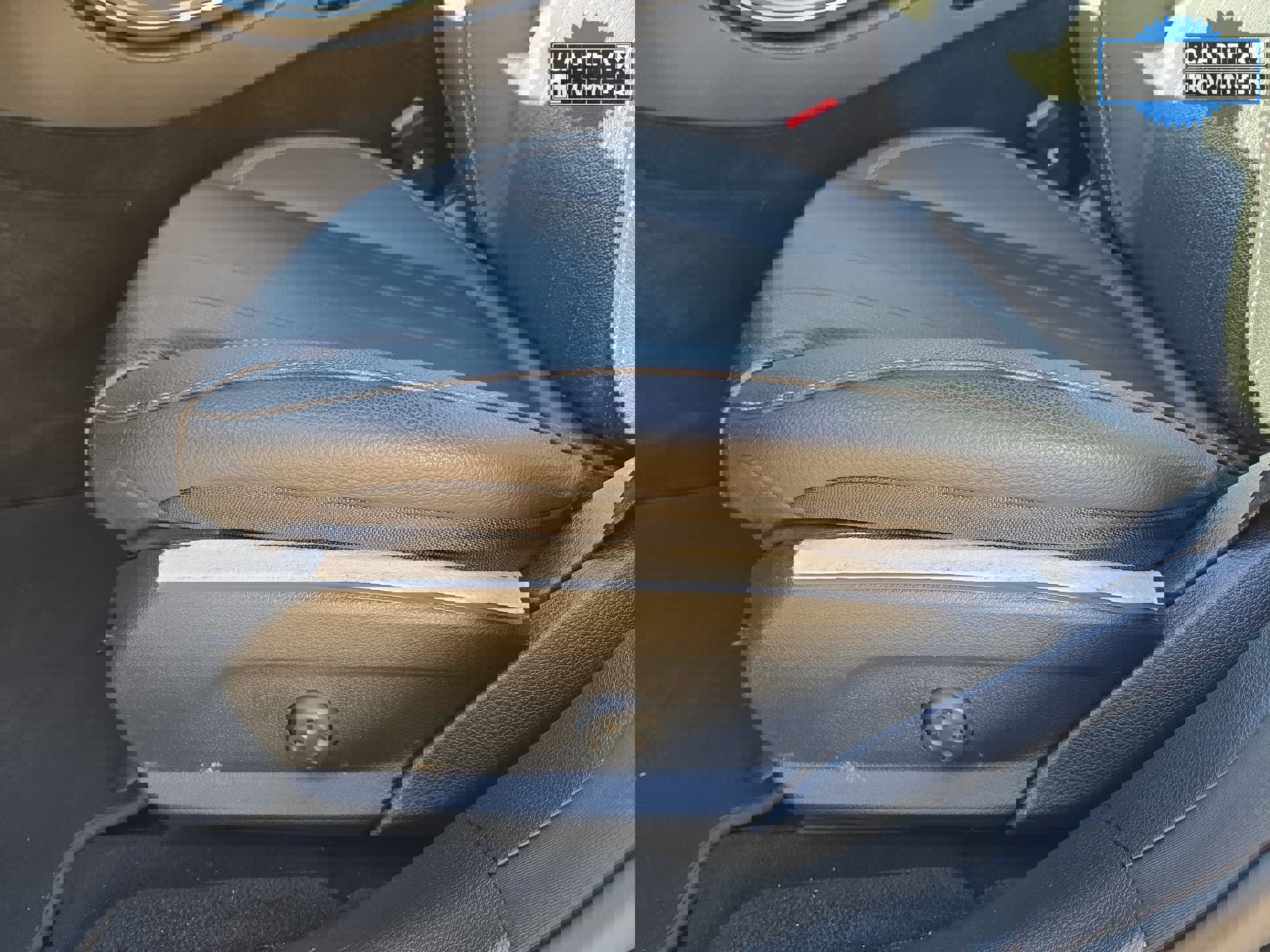 Certified 2023 Mercedes-Benz E 350 4MATIC Sedan w/ Premium Package image 17