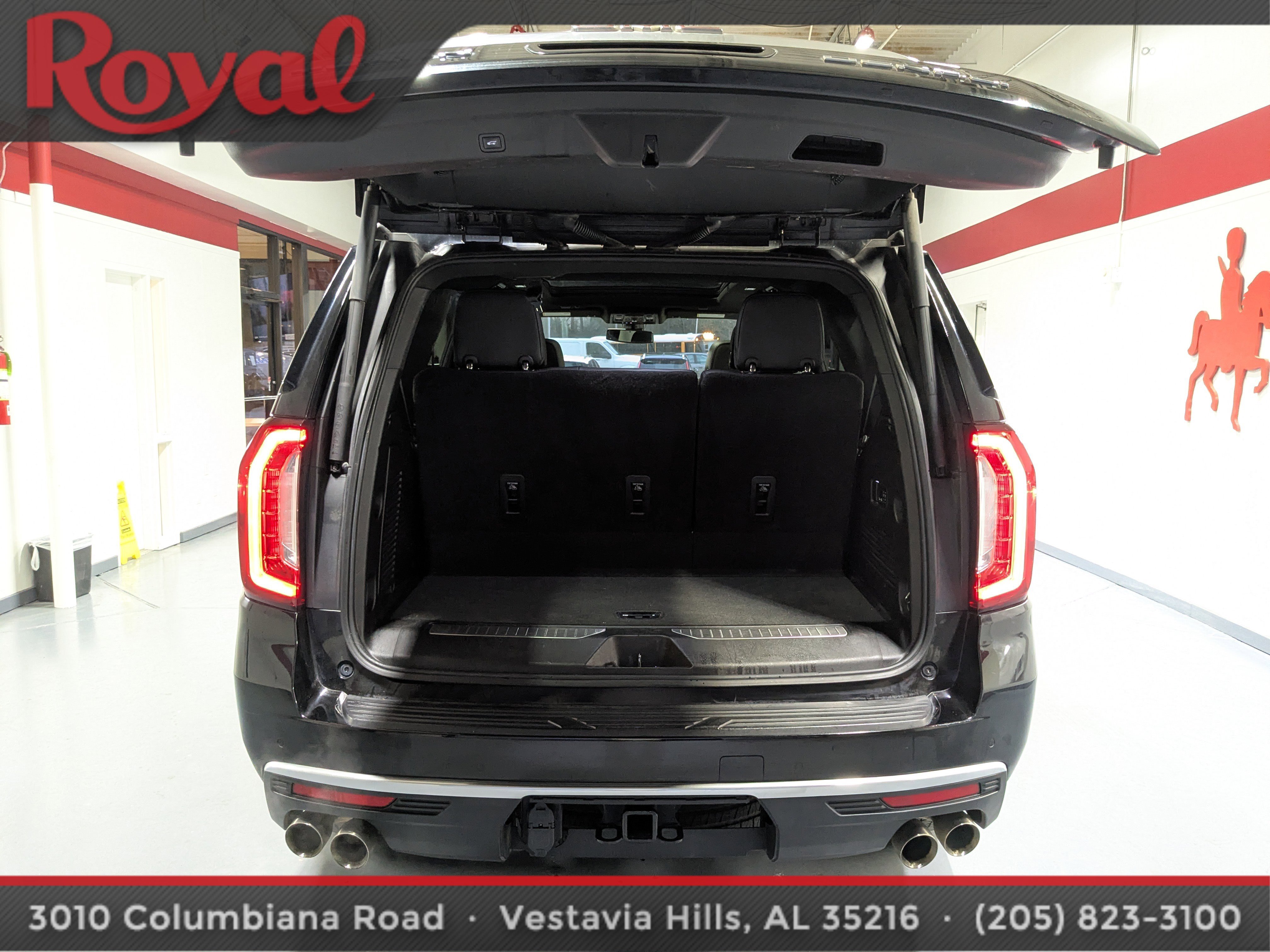 Used 2022 GMC Yukon Denali image 12