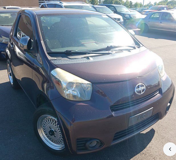 Used 2013 Scion iQ FWD image 1