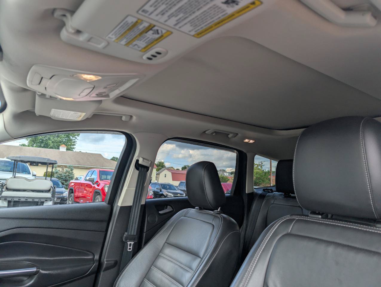 Used 2019 Ford Escape Titanium AWD/4WD image 20