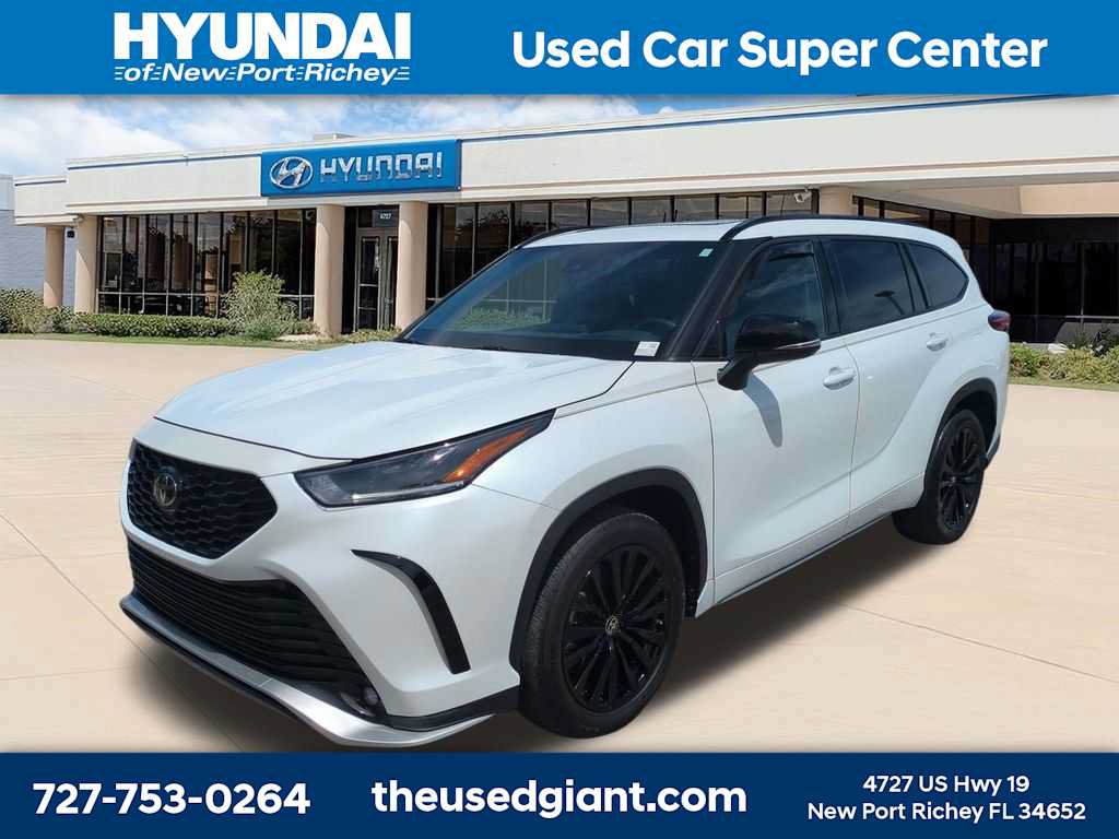 Used 2023 Toyota Highlander XSE AWD/4WD video 1