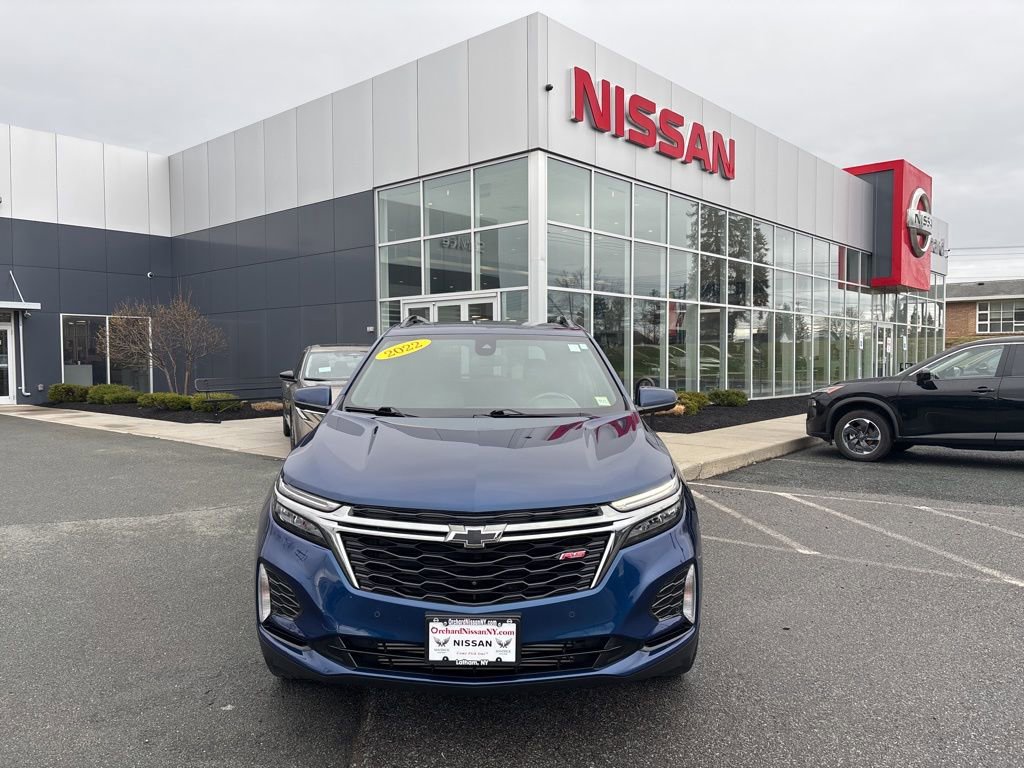 Used 2022 Chevrolet Equinox RS w/ RS Leather Package image 2