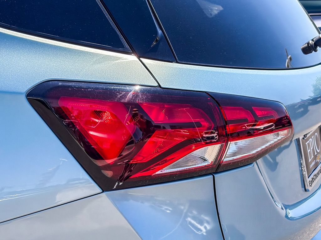 Used 2022 Chevrolet Equinox LT FWD image 8