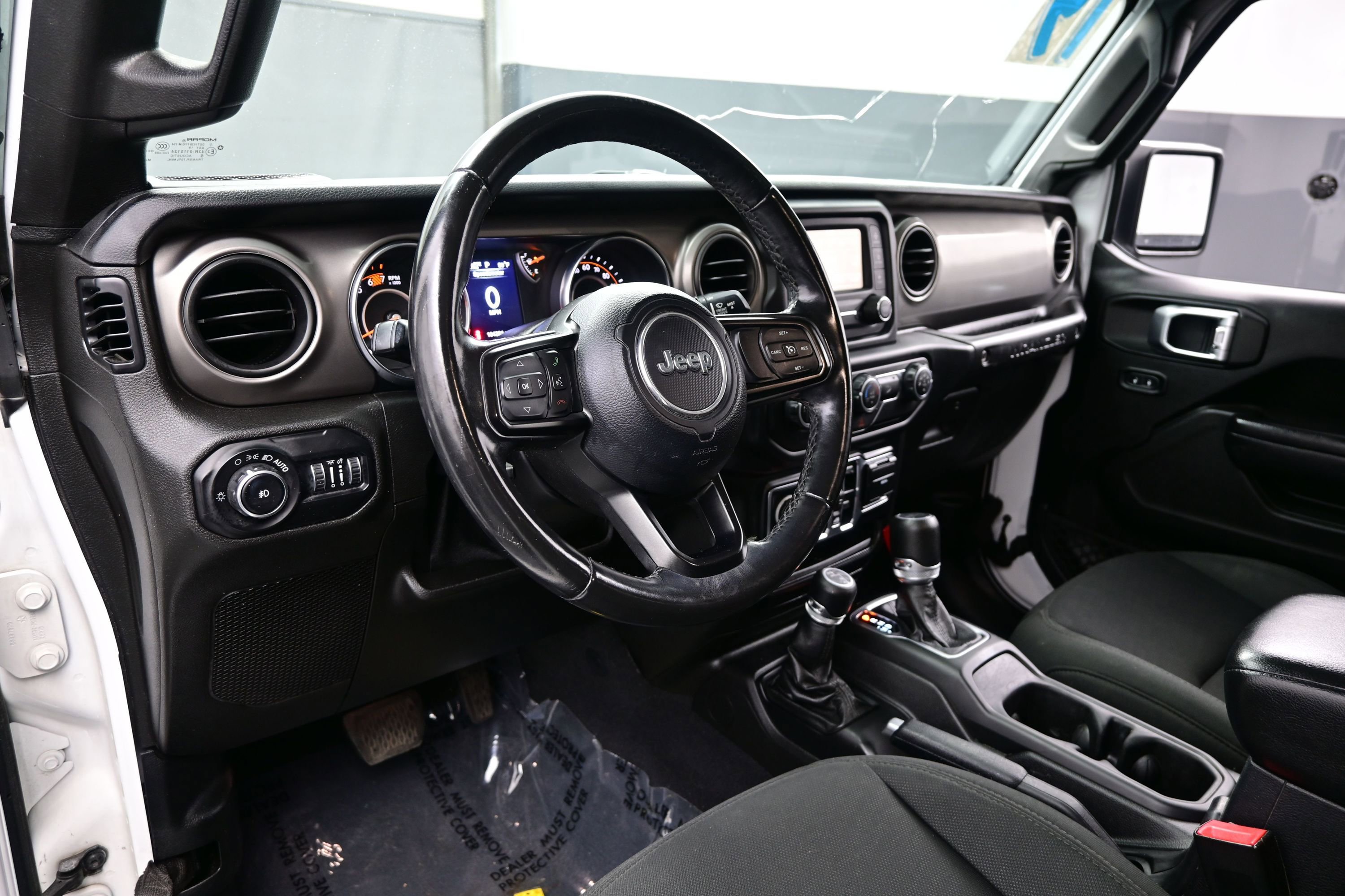 Used 2019 Jeep Wrangler Unlimited Sport S AWD/4WD image 14