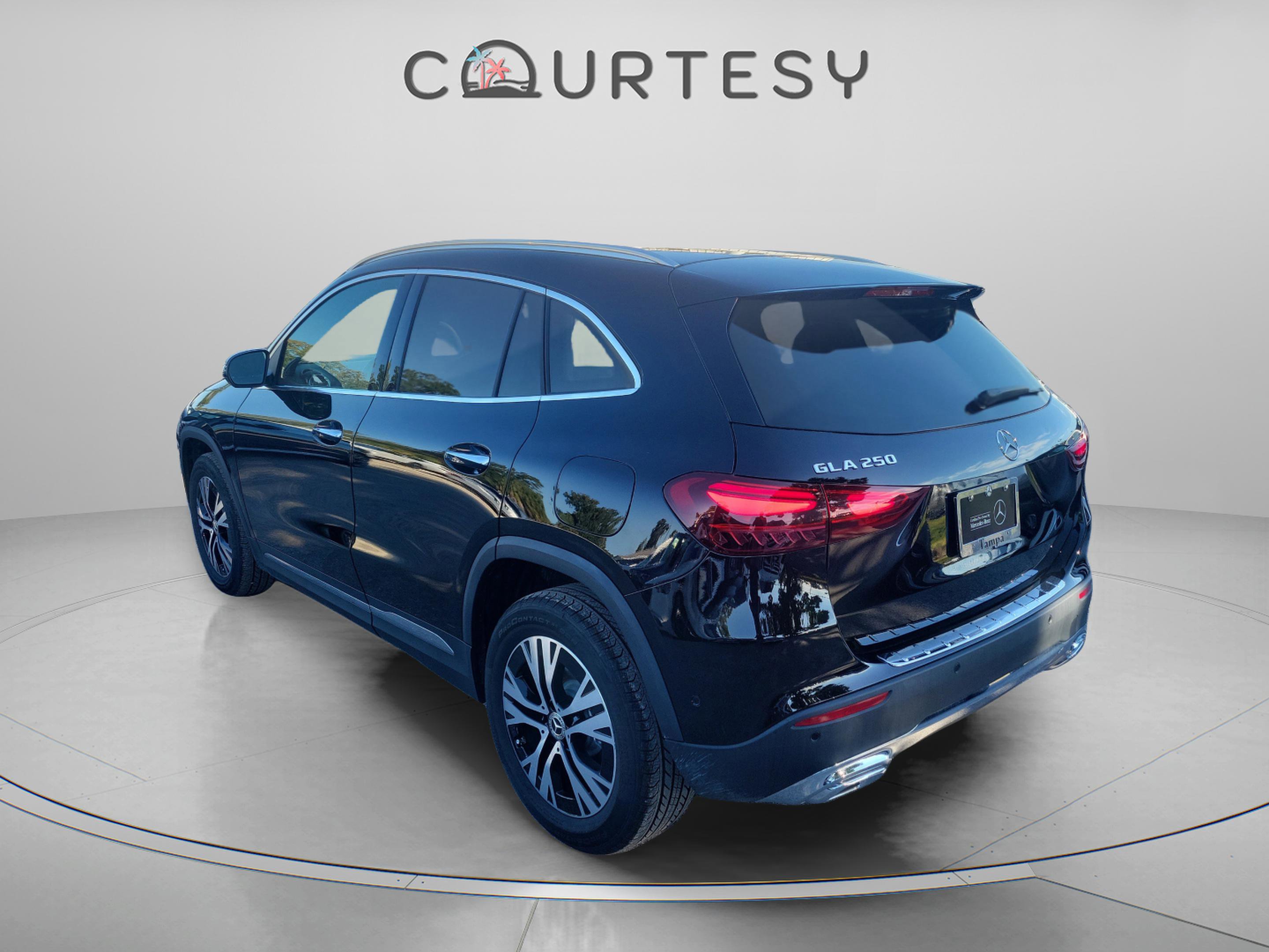 Used 2025 Mercedes-Benz GLA 250 image 6