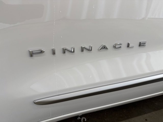 New 2026 Chrysler Pacifica Pinnacle w/ Trailer Tow Group image 45