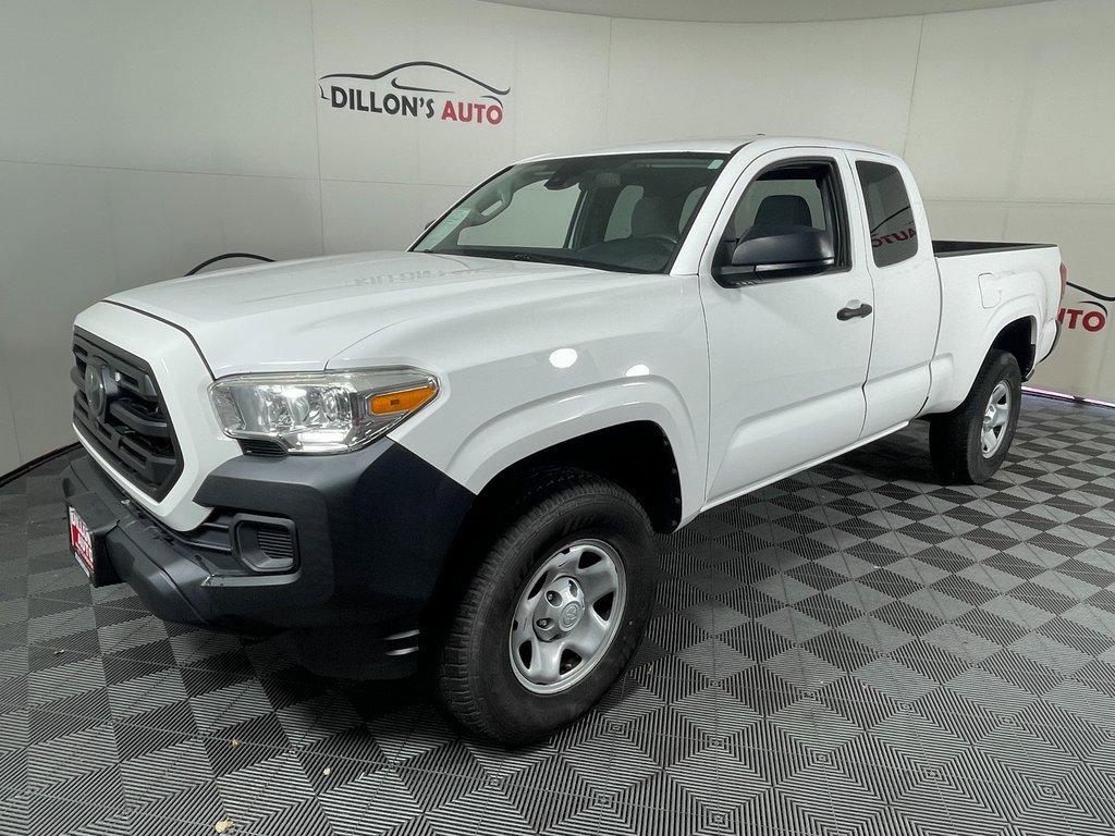 Used 2019 Toyota Tacoma SR5 image 2