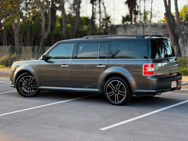 Used 2015 Ford Flex Limited w/ Equipment Group 301A FWD image 11