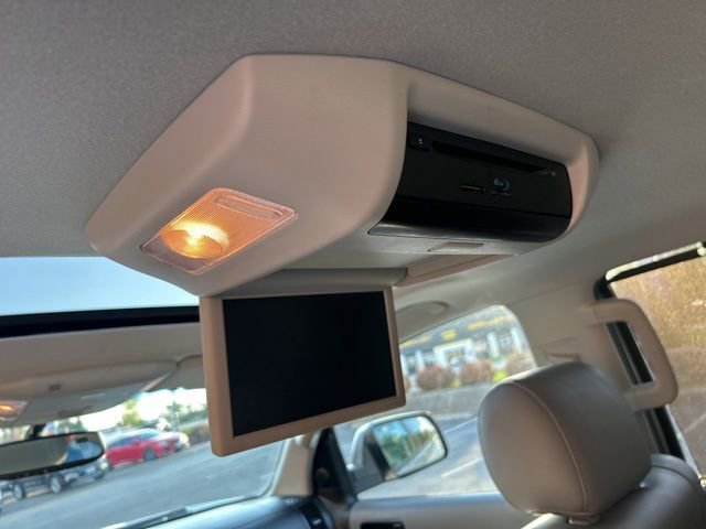 Used 2015 Toyota Sequoia Limited image 11