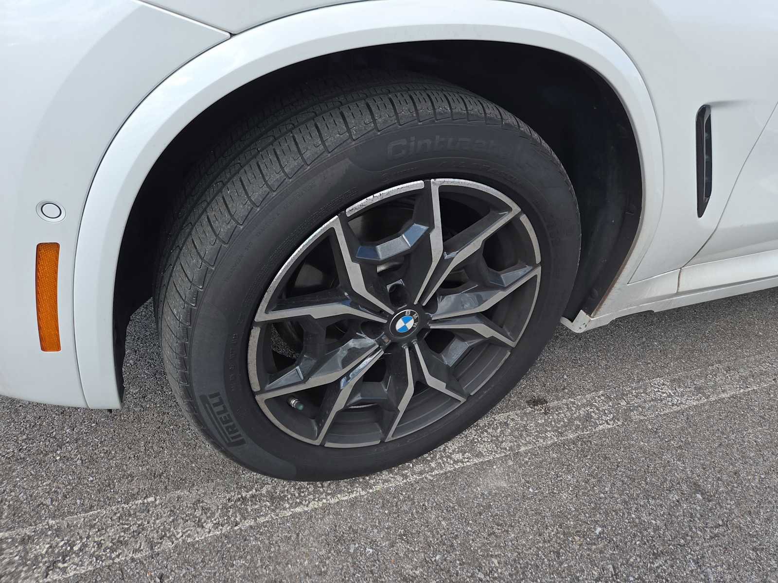 Used 2024 BMW X3 xDrive30i w/ Premium Package image 9