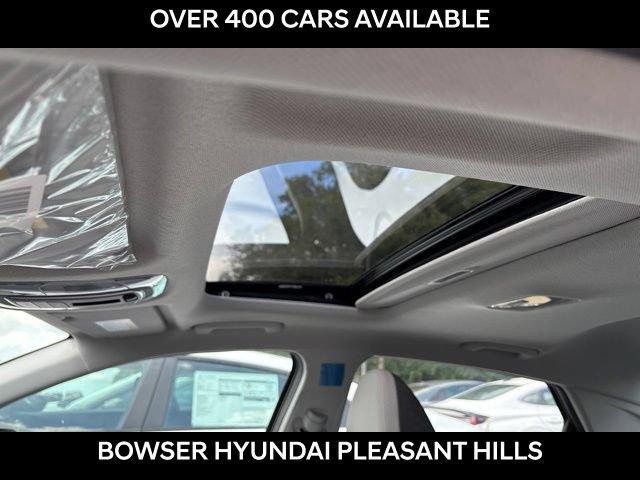 New 2026 Hyundai Elantra Limited FWD image 7