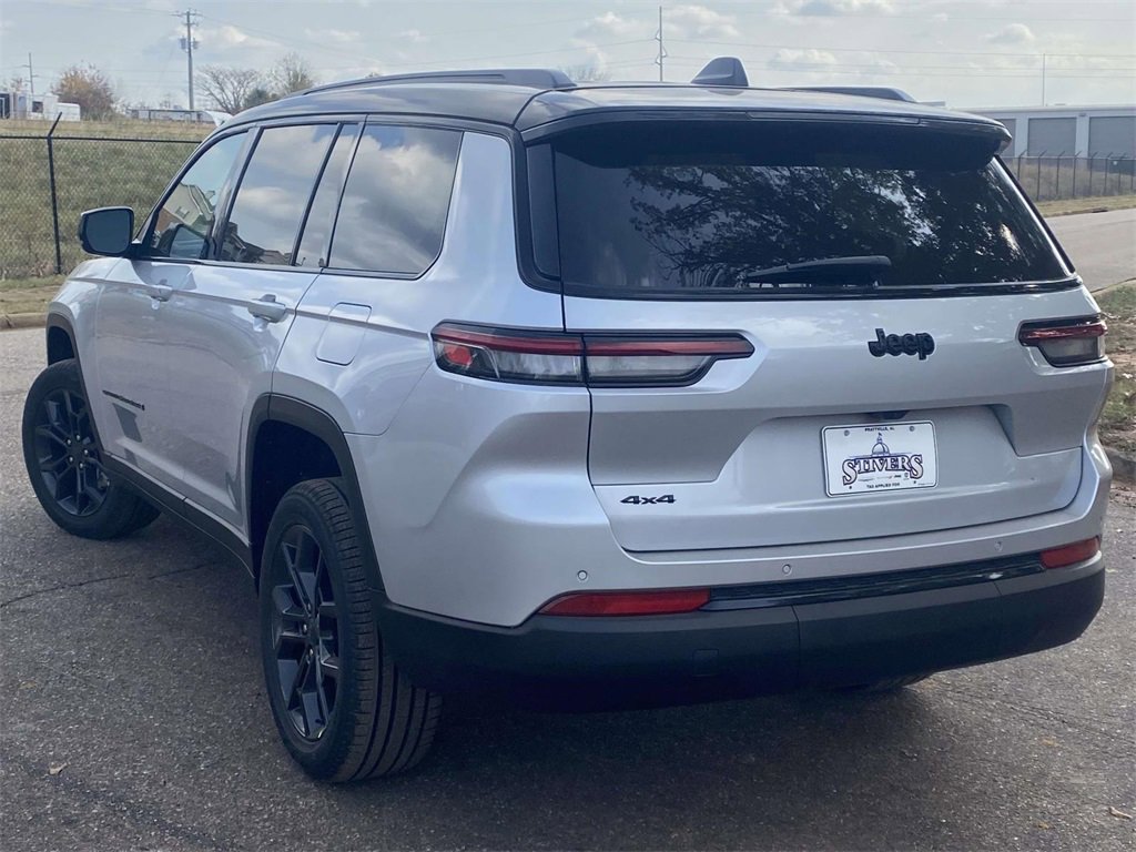 New 2025 Jeep Grand Cherokee L Limited image 4