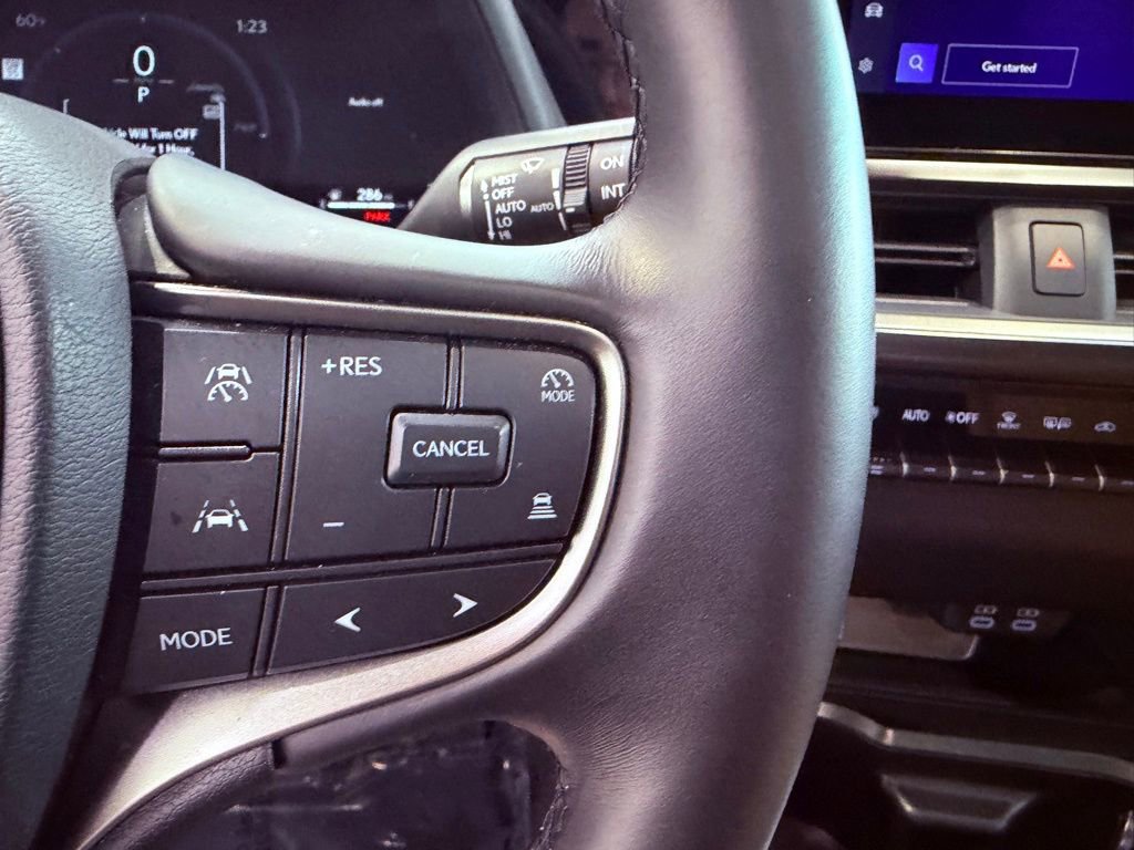 Certified 2025 Lexus UX 300h 300h DIGITAL KEY/CARPLAY/UNLIM image 22