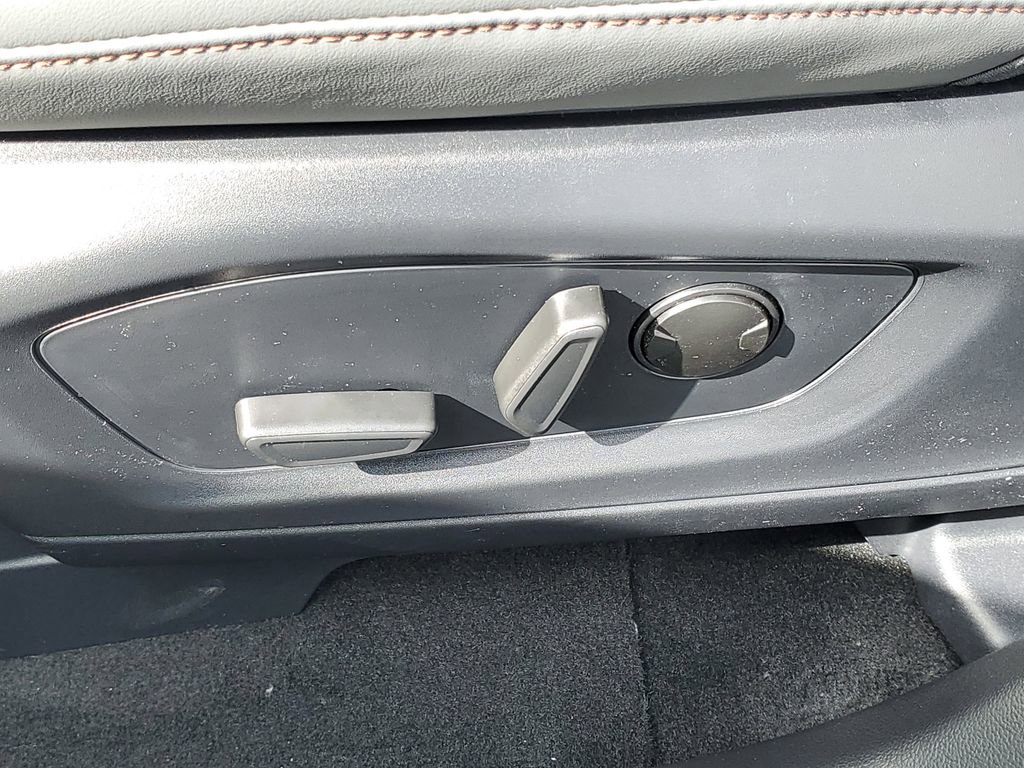 New 2026 Ford Explorer Active AWD/4WD image 8