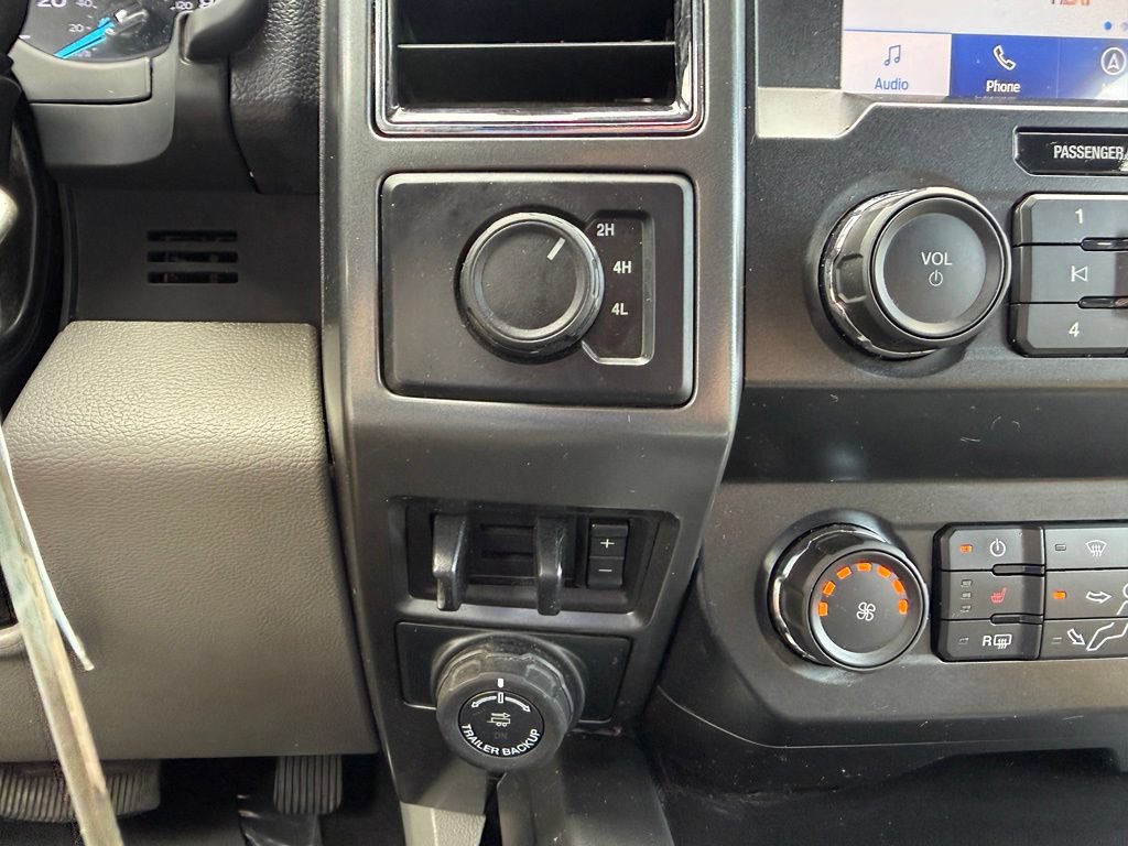 Used 2022 Ford F450 XLT w/ XLT Premium Package AWD/4WD image 26