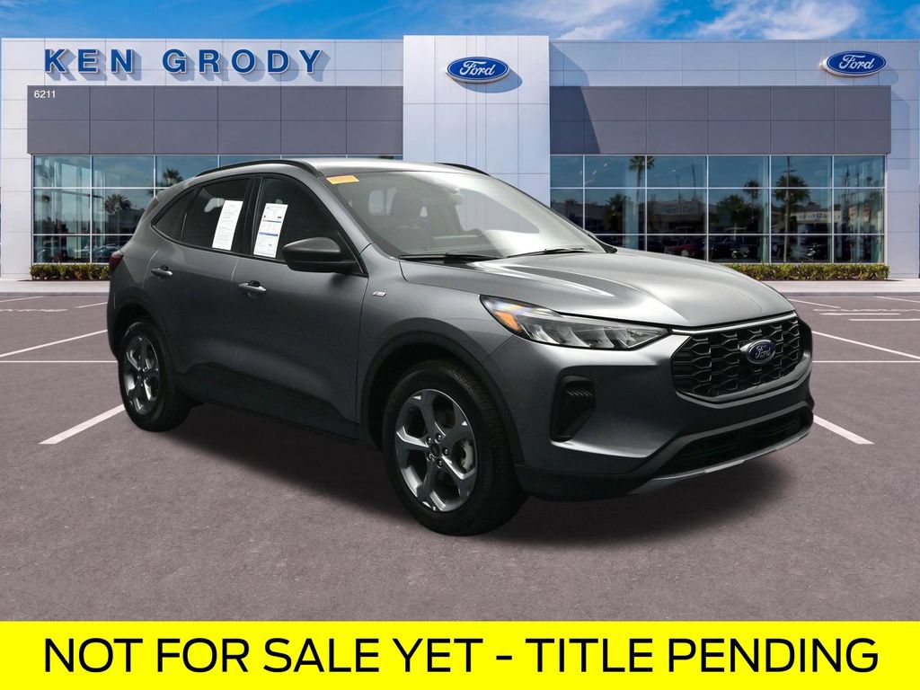 Used 2025 Ford Escape ST-Line w/ Tech Pack #1