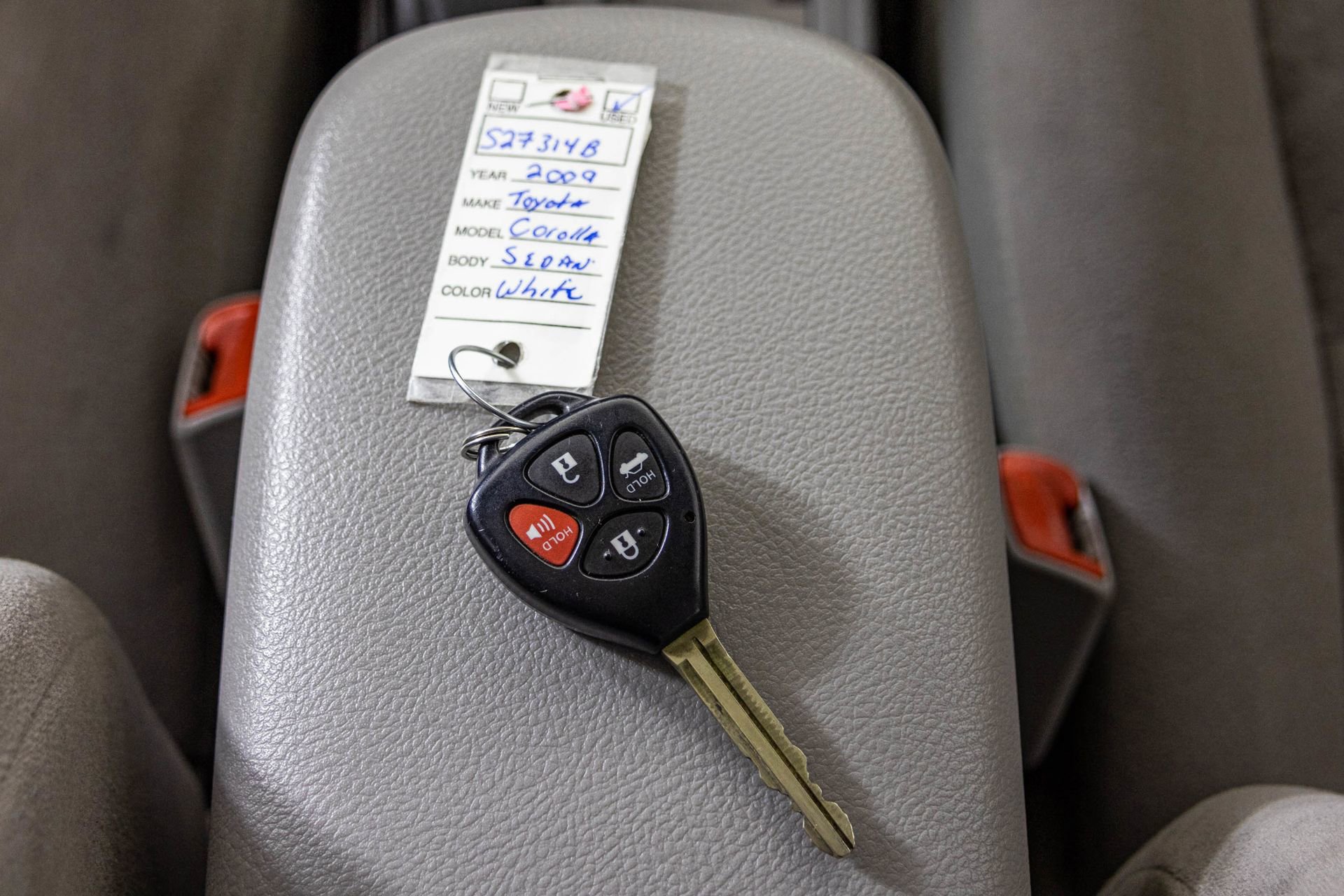 Used 2009 Toyota Corolla LE FWD image 26