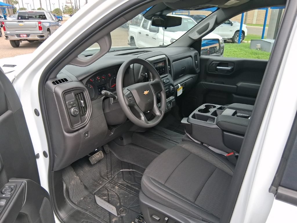 New 2026 Chevrolet Silverado 1500 Custom w/ Turbomax Blackout Package RWD image 10