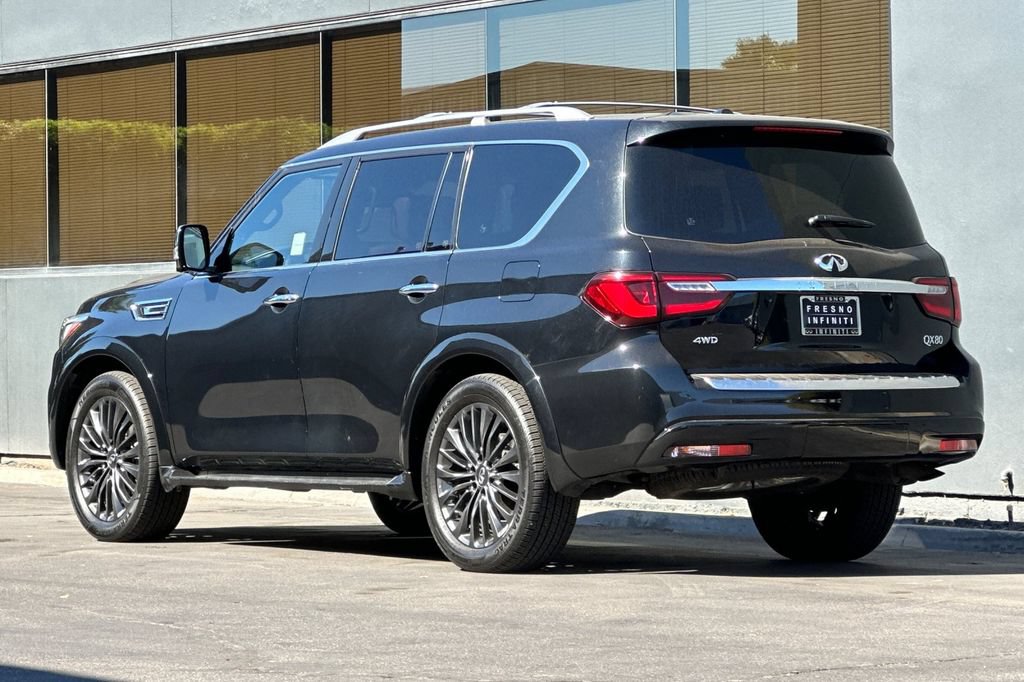 Used 2022 INFINITI QX80 Sensory w/ Cargo Package AWD/4WD image 6