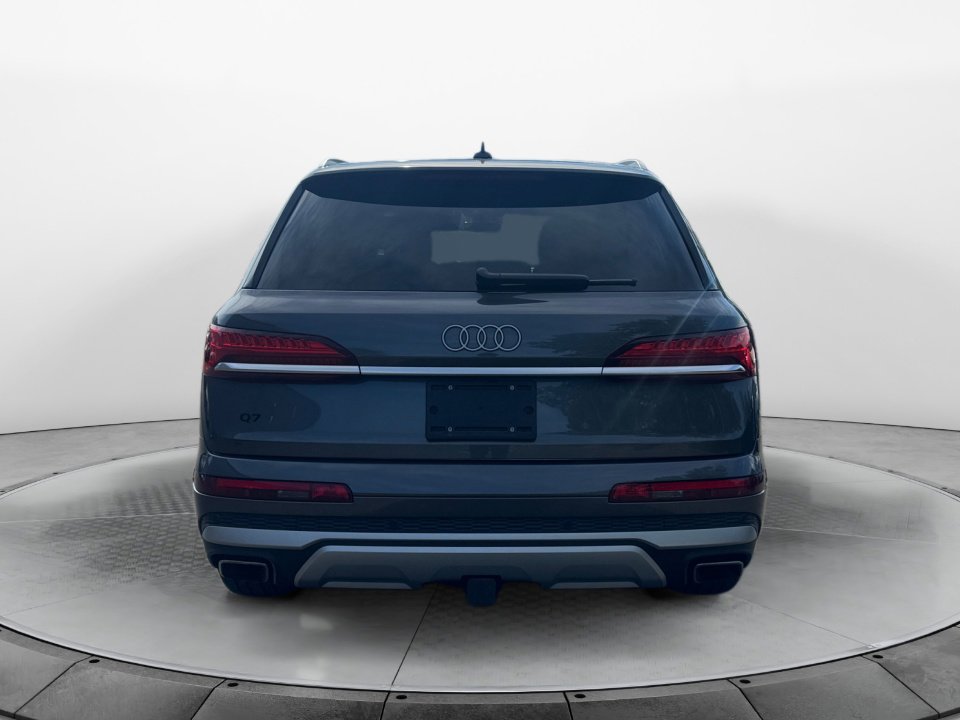 Certified 2025 Audi Q7 2.0T Premium w/ Convenience Package AWD/4WD image 6