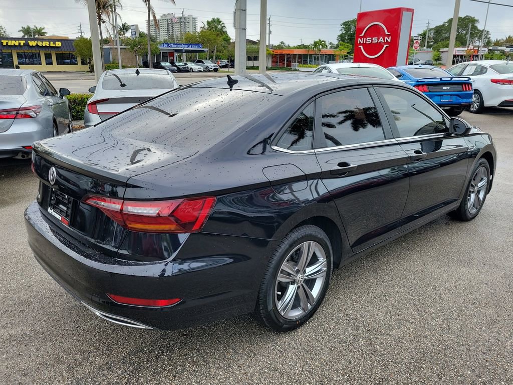 Used 2019 Volkswagen Jetta R-Line image 8