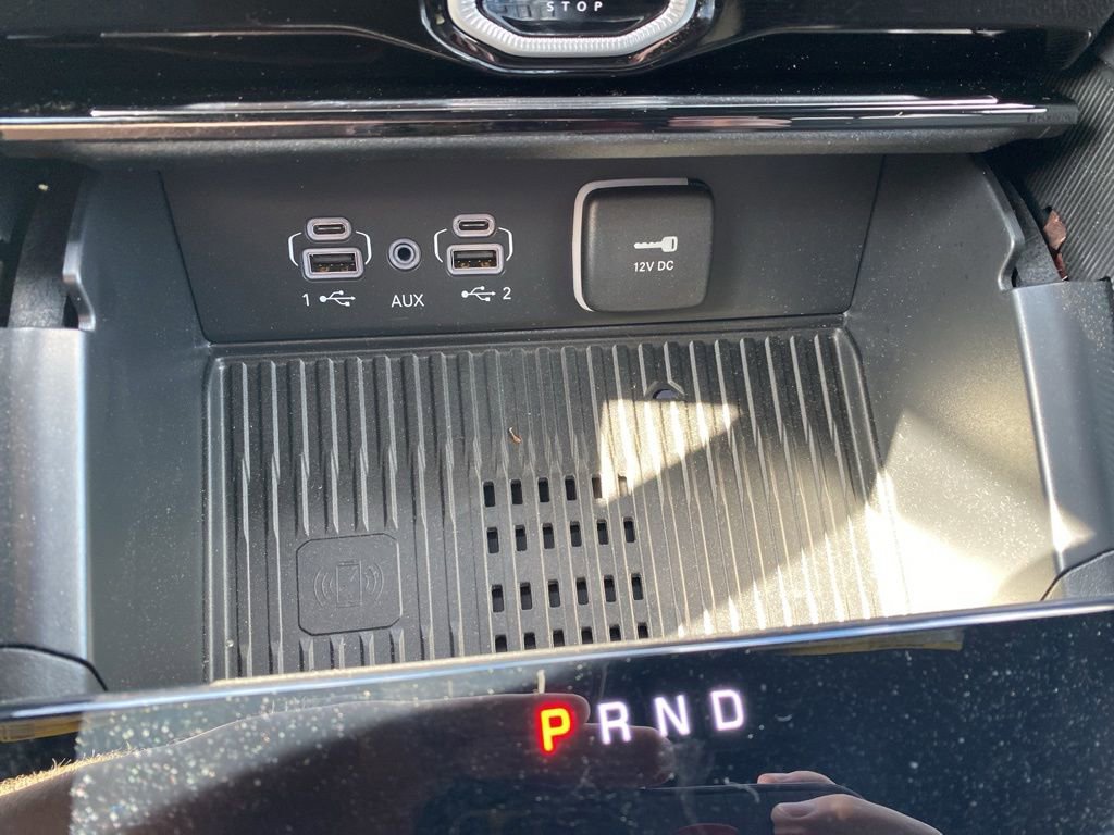 New 2026 Jeep Grand Cherokee Altitude RWD image 29