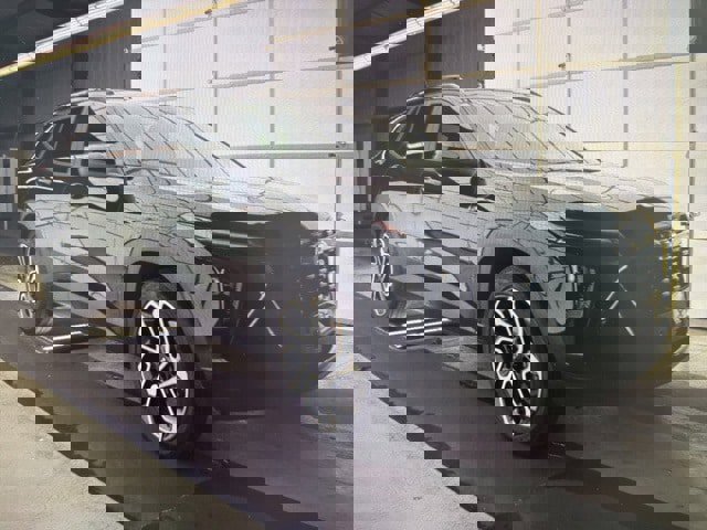 Used 2025 Chevrolet Trax RS w/ Driver Confidence Package