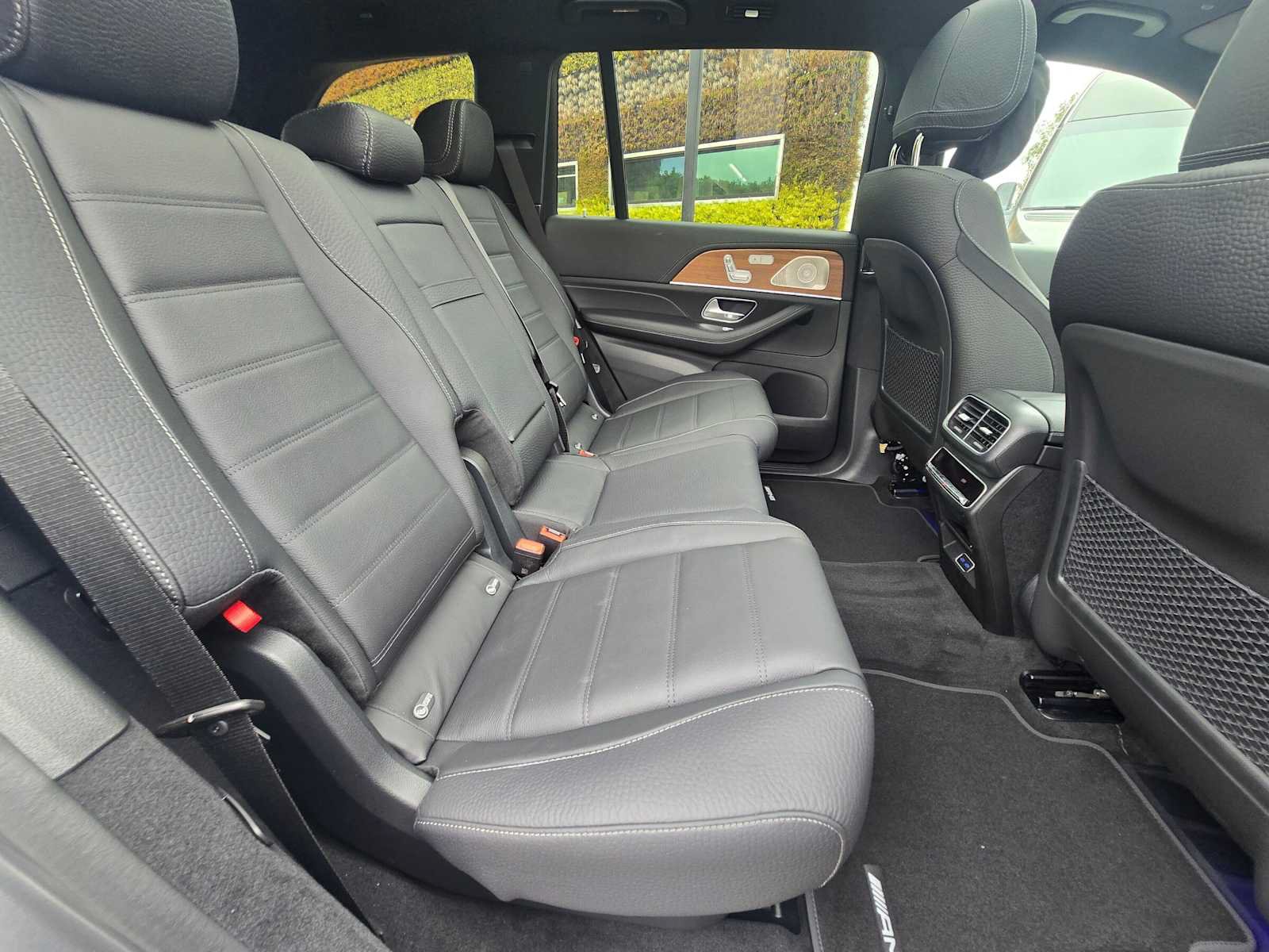 New 2026 Mercedes-Benz GLS 580 4MATIC image 12