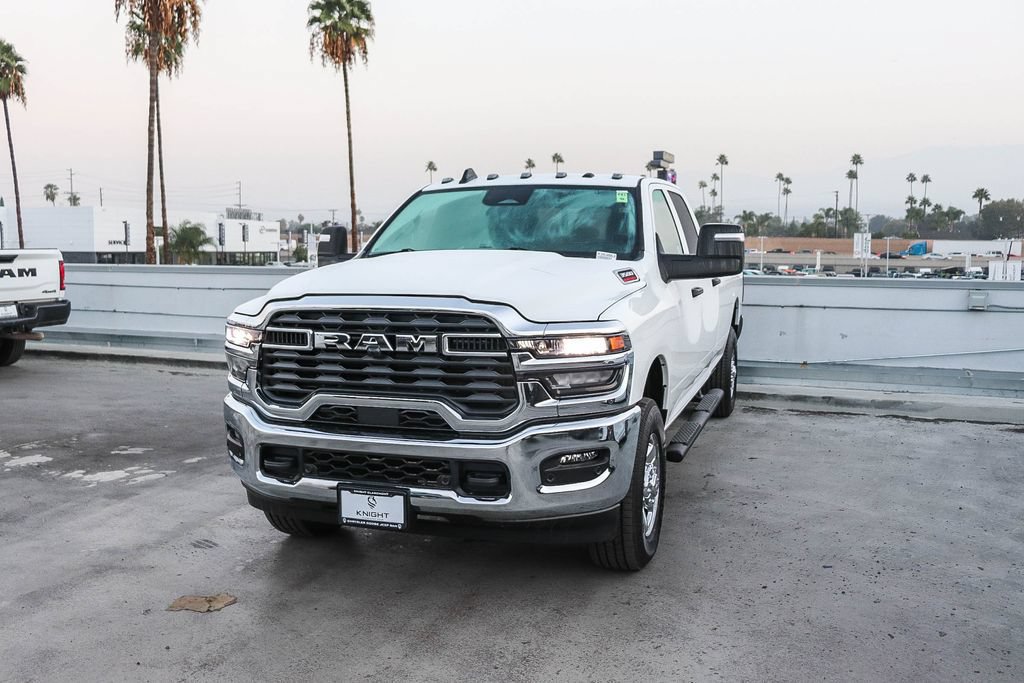 New 2026 RAM 3500 Tradesman AWD/4WD image 4