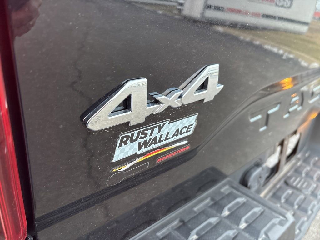 Used 2021 Toyota Tacoma SR image 4