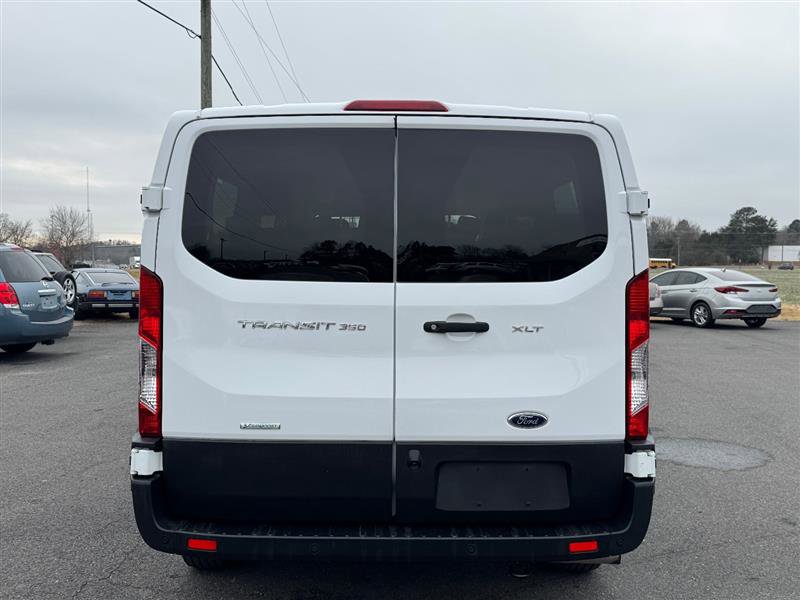 Used 2023 Ford Transit 350 XLT image 7