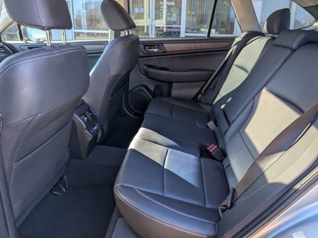 Used 2018 Subaru Outback 3.6R Limited image 20