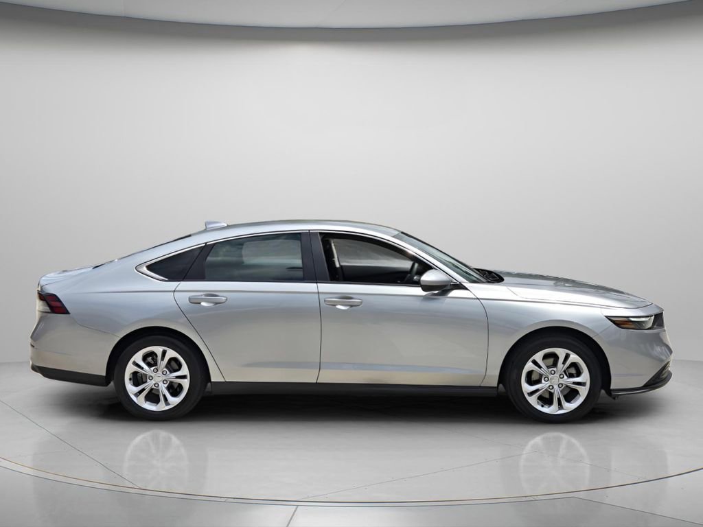 Used 2024 Honda Accord LX image 3