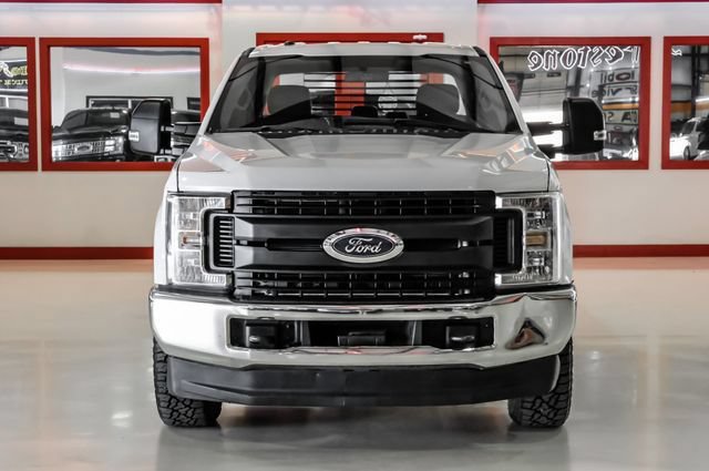 Used 2018 Ford F250 XL w/ Power Equipment Group AWD/4WD image 9