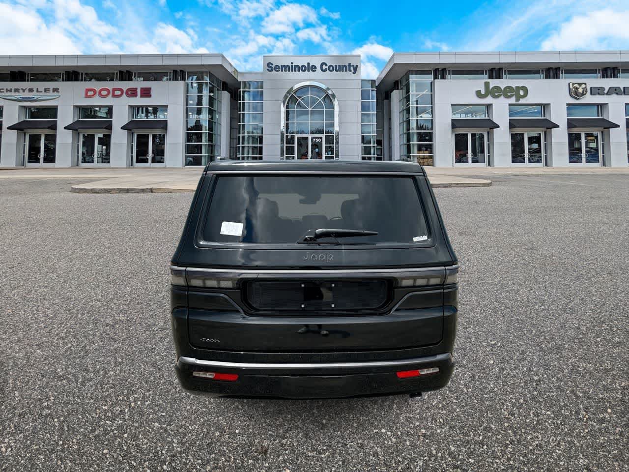New 2026 Jeep Grand Wagoneer Summit AWD/4WD image 7