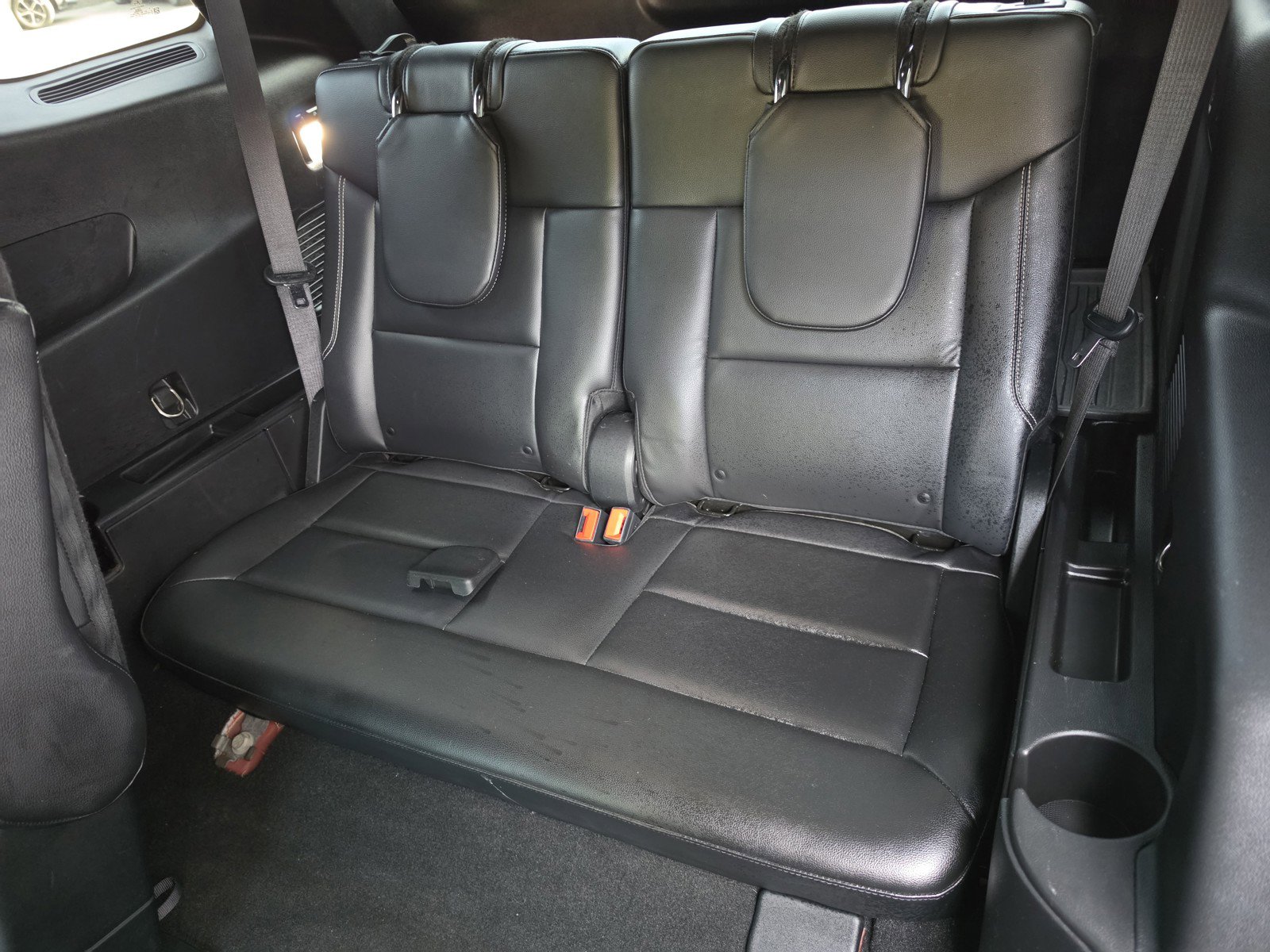 Used 2020 Ford Explorer ST w/ Premium Technology Package image 13