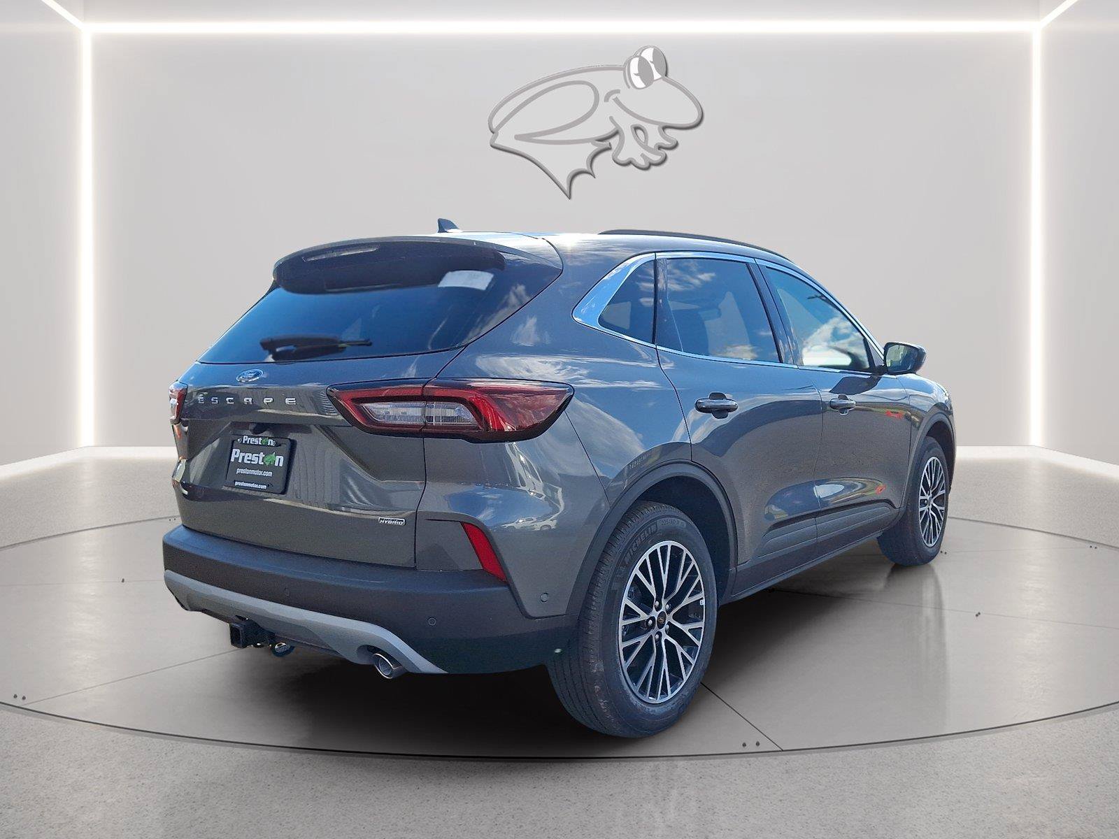 New 2024 Ford Escape SE w/ PHEV Premium Package FWD image 3