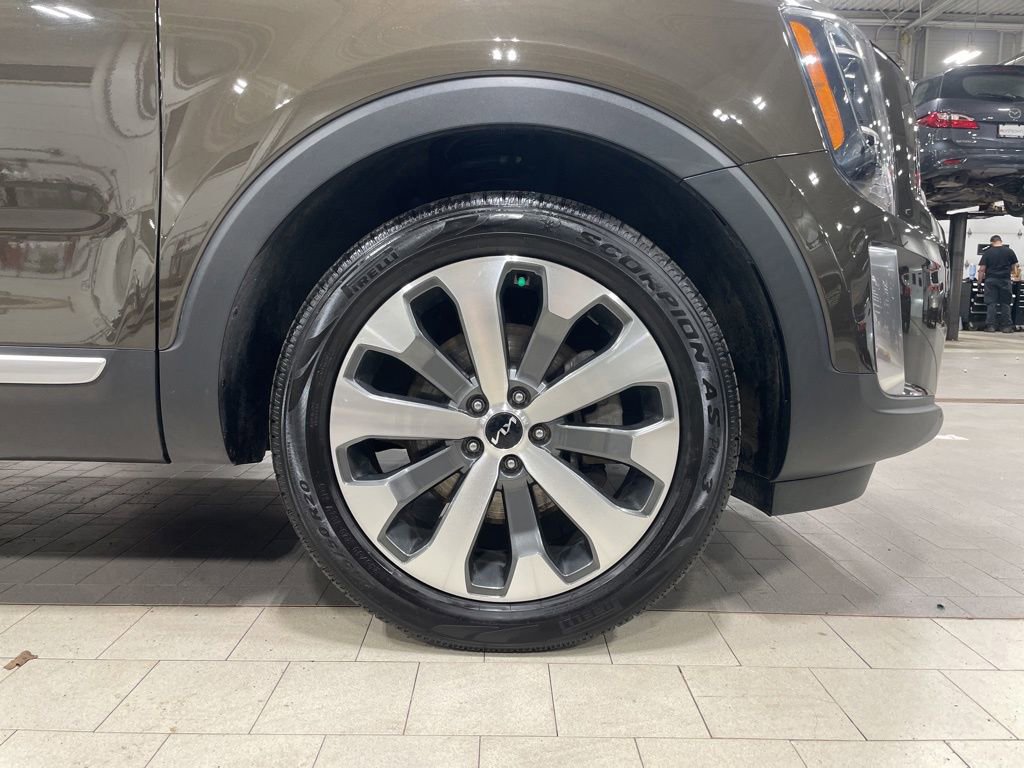 Certified 2022 Kia Telluride S image 26