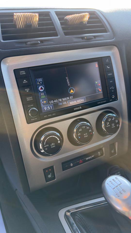 Used 2014 Dodge Challenger SRT8 w/ Harman/Kardon Audio Group image 35