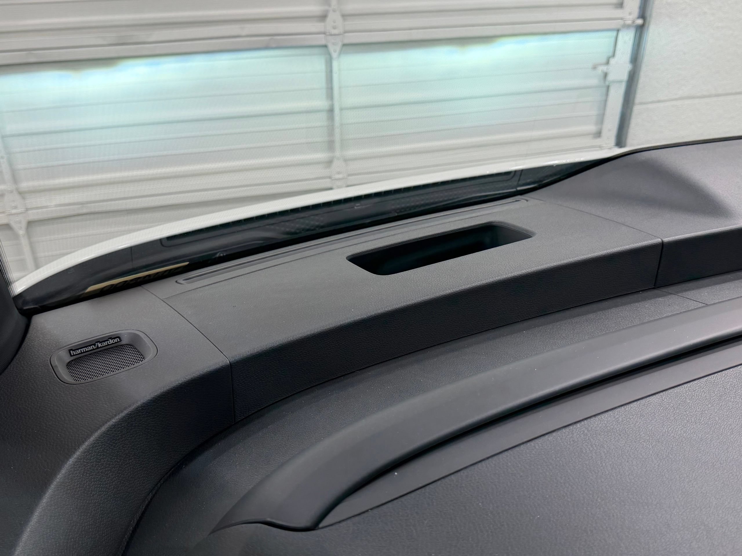 New 2025 Volkswagen ID. Buzz Pro S Plus AWD/4WD image 55