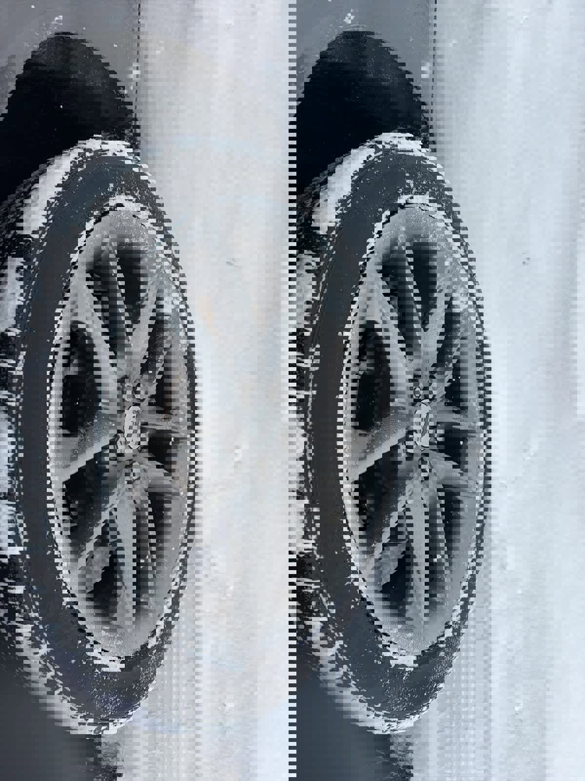 Used 2021 Dodge Challenger SXT w/ Plus Package image 10