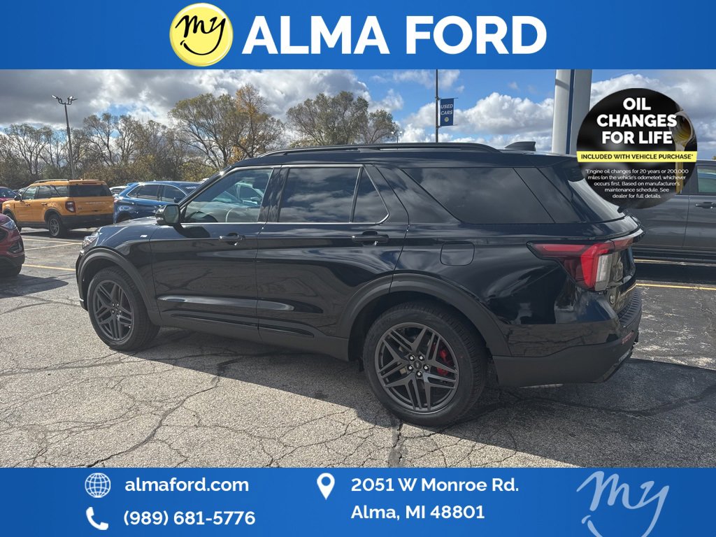 New 2025 Ford Explorer ST-Line w/ Premium Package image 17