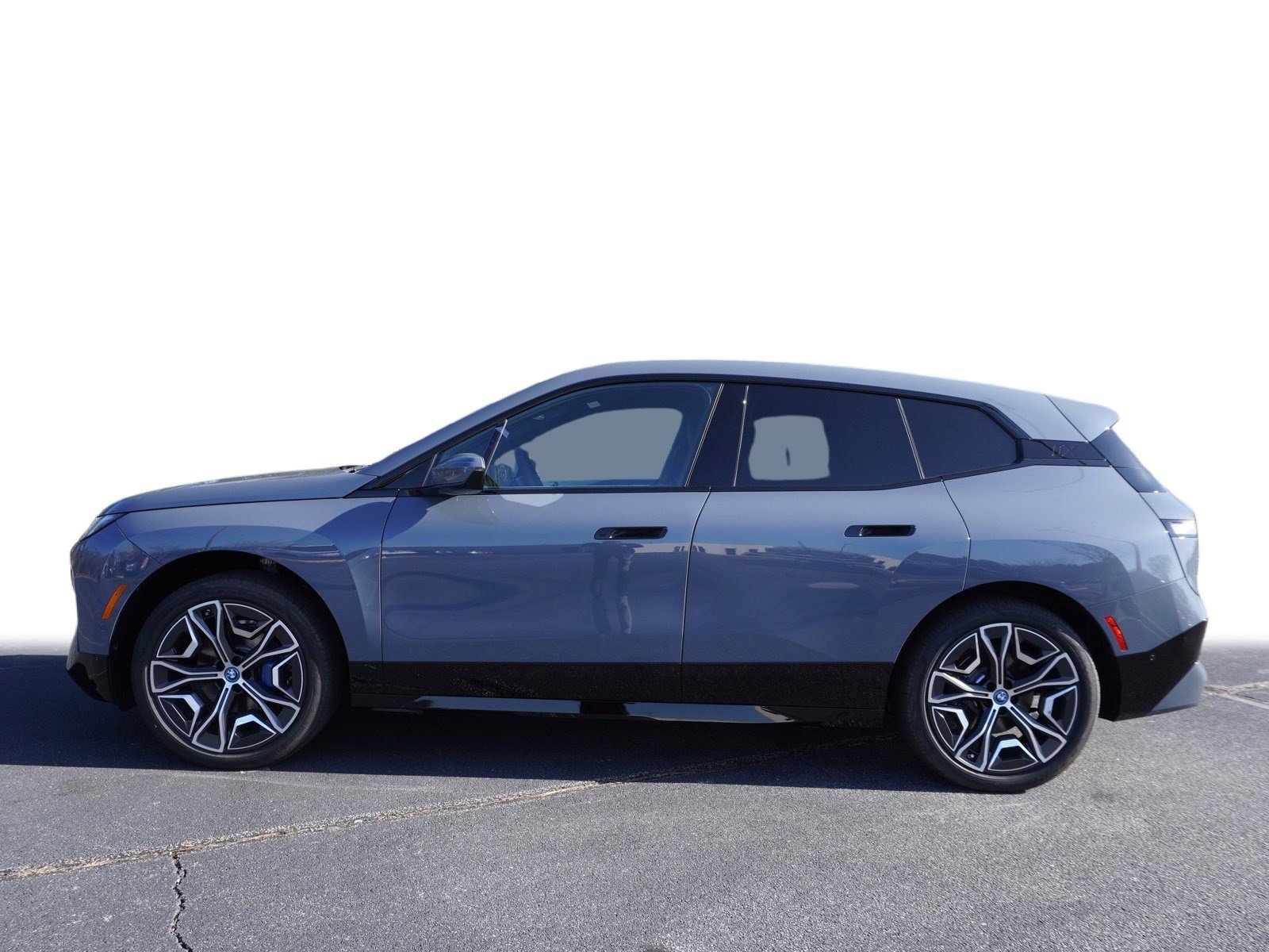 New 2025 BMW iX xDrive50 image 25