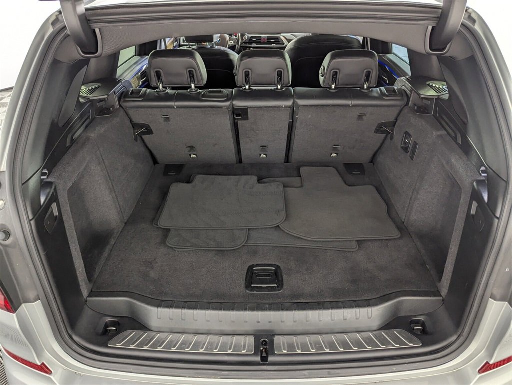 Used 2018 BMW X3 M40i image 18