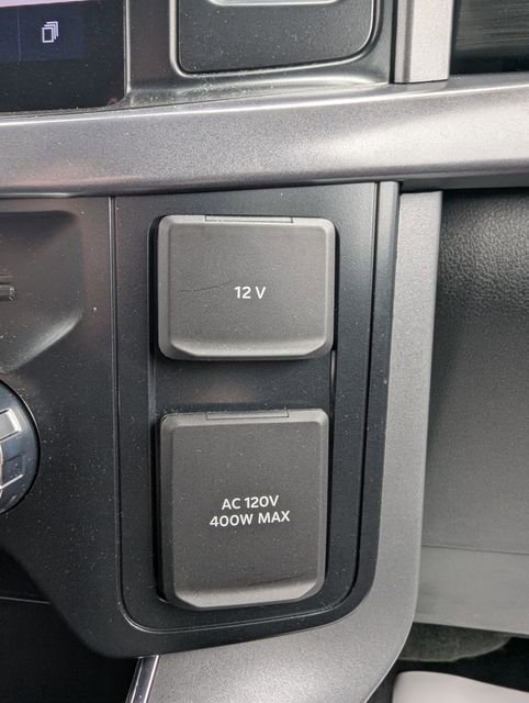 Used 2025 Ford F150 XLT w/ Equipment Group 302A MID image 31