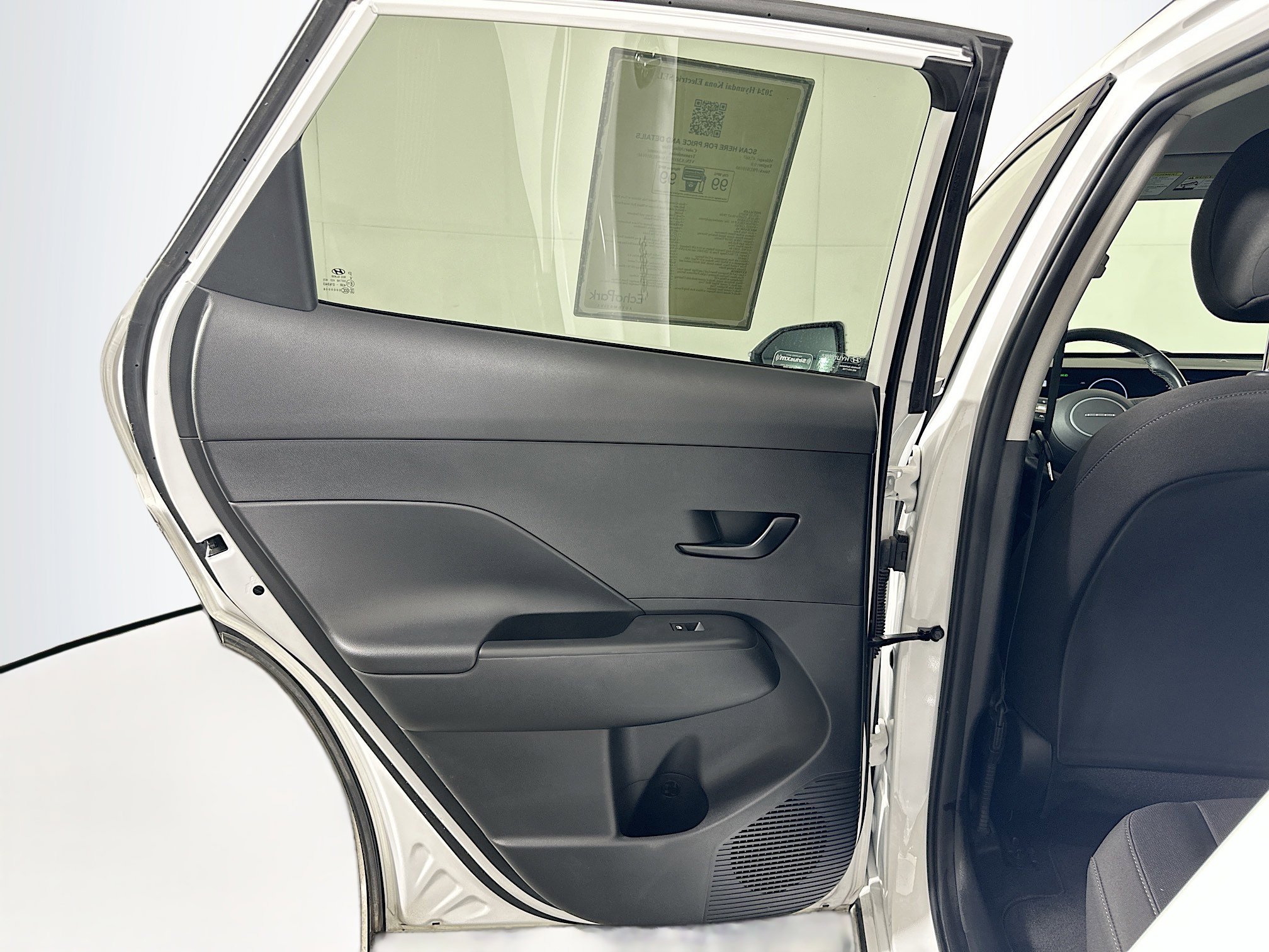 Used 2024 Hyundai Kona SEL FWD image 26