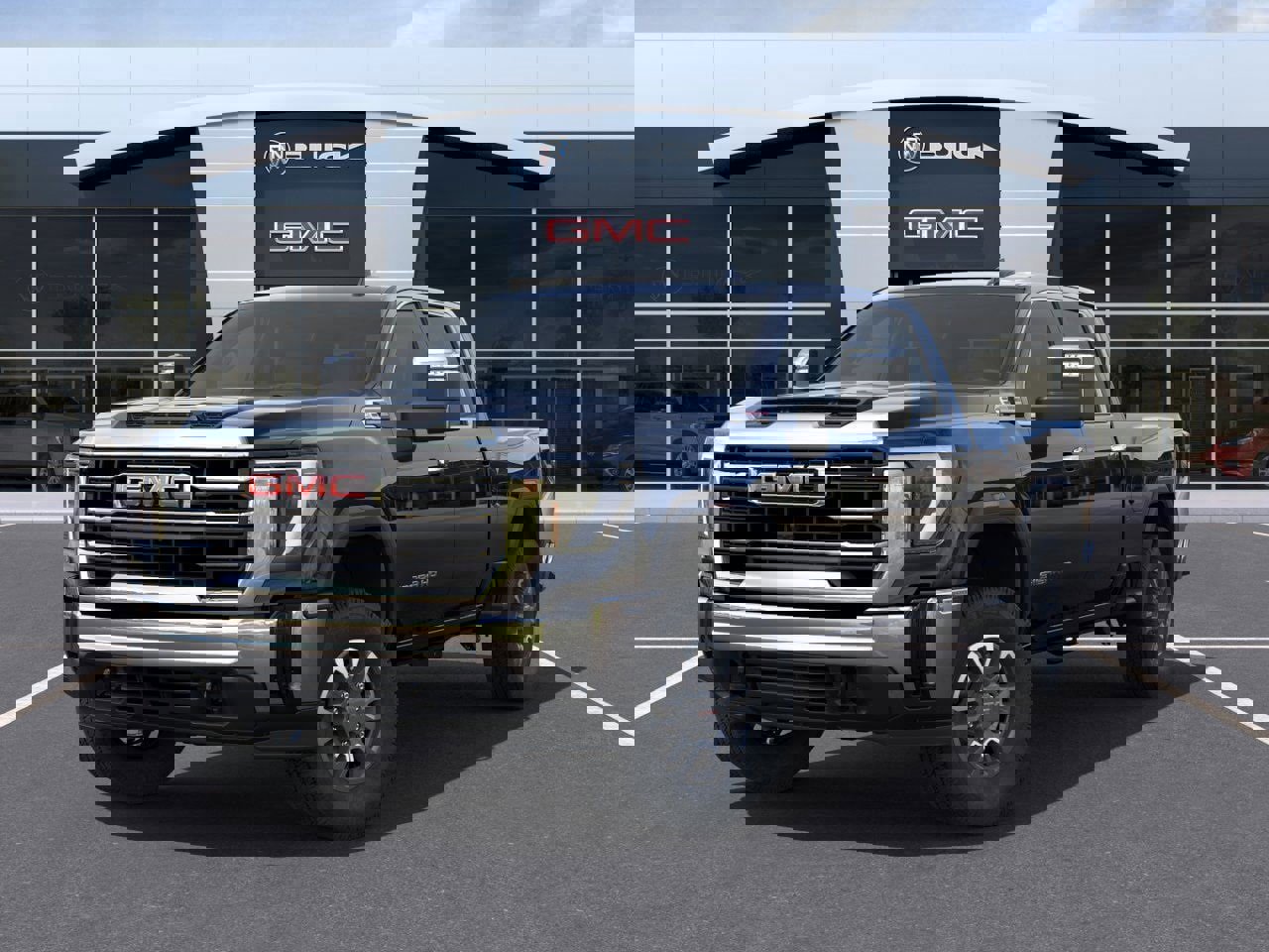 New 2025 GMC Sierra 3500 SLT image 6