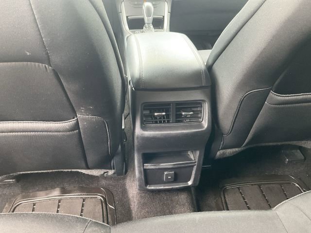 Used 2016 Ford Edge SE image 27