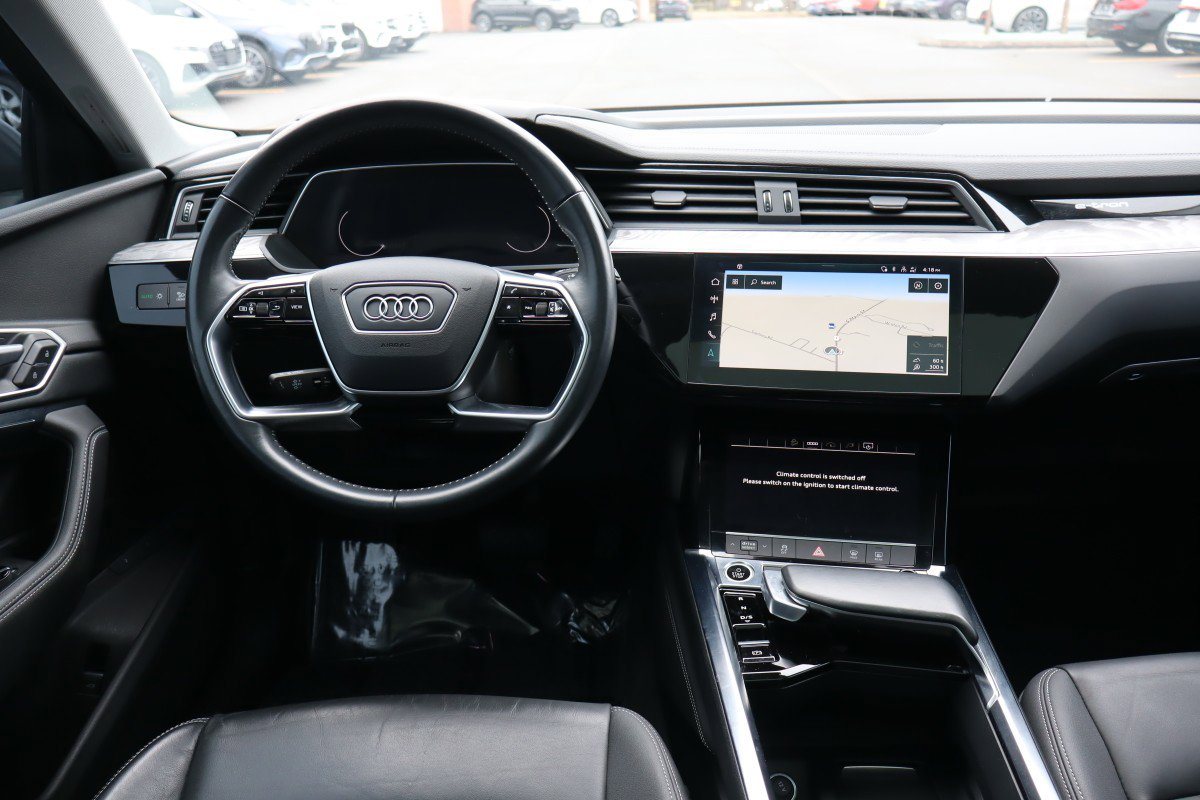 Used 2021 Audi e-tron Premium w/ Convenience Plus Package AWD/4WD image 13