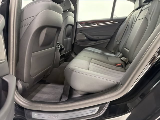 Certified 2023 BMW 530i xDrive w/ Premium Package AWD/4WD image 32